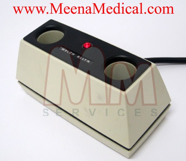 Welch Allyn 71110 Otoscope / Opthalmoscope Charger Preowned in Good