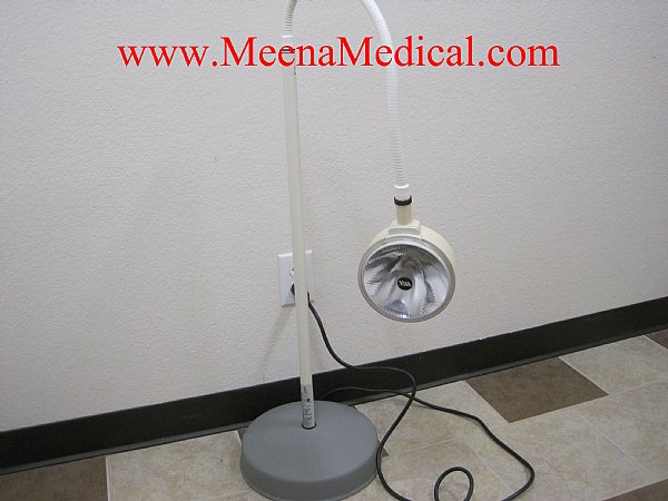 Welch Allyn 44100 Exam Light Preowned In Good Condition
