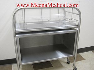 Pedigo Bassinet with Open Cabinet
