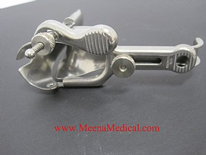 Set of 3 Graves Stainless Speculum Size Medium