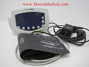 Welch Allyn 53000 Vital Signs Monitor