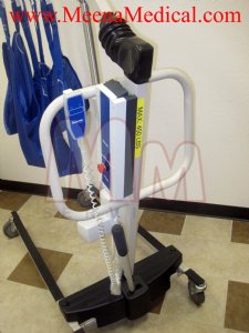 Invacare Reliant 450 Battery-Powered Lift RPA450-1  - Preowned in Good Condition