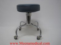 Brewer Adjustable Screw Spin Stool