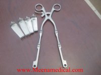 Cloward Double Hinge Retractor w/ 2 Retractor Blade sets